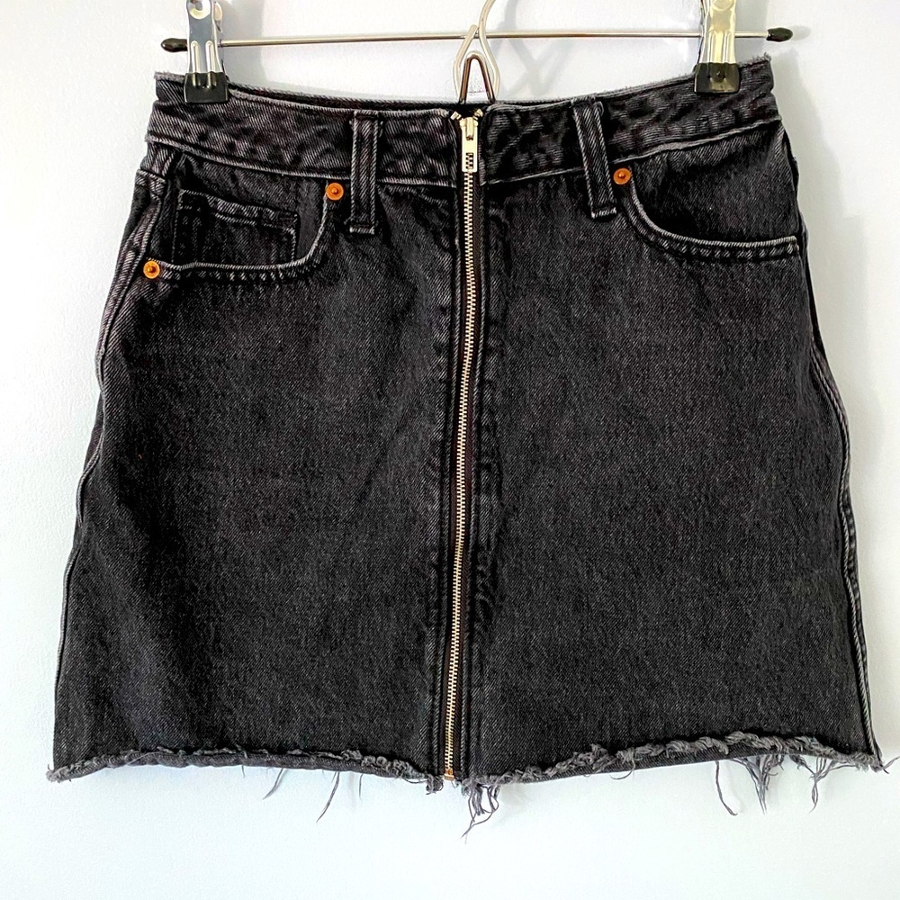 Abercrombie & Fitch Black Zoe Natural Rise Vintage A-Line Denim Skirt Size 26/2